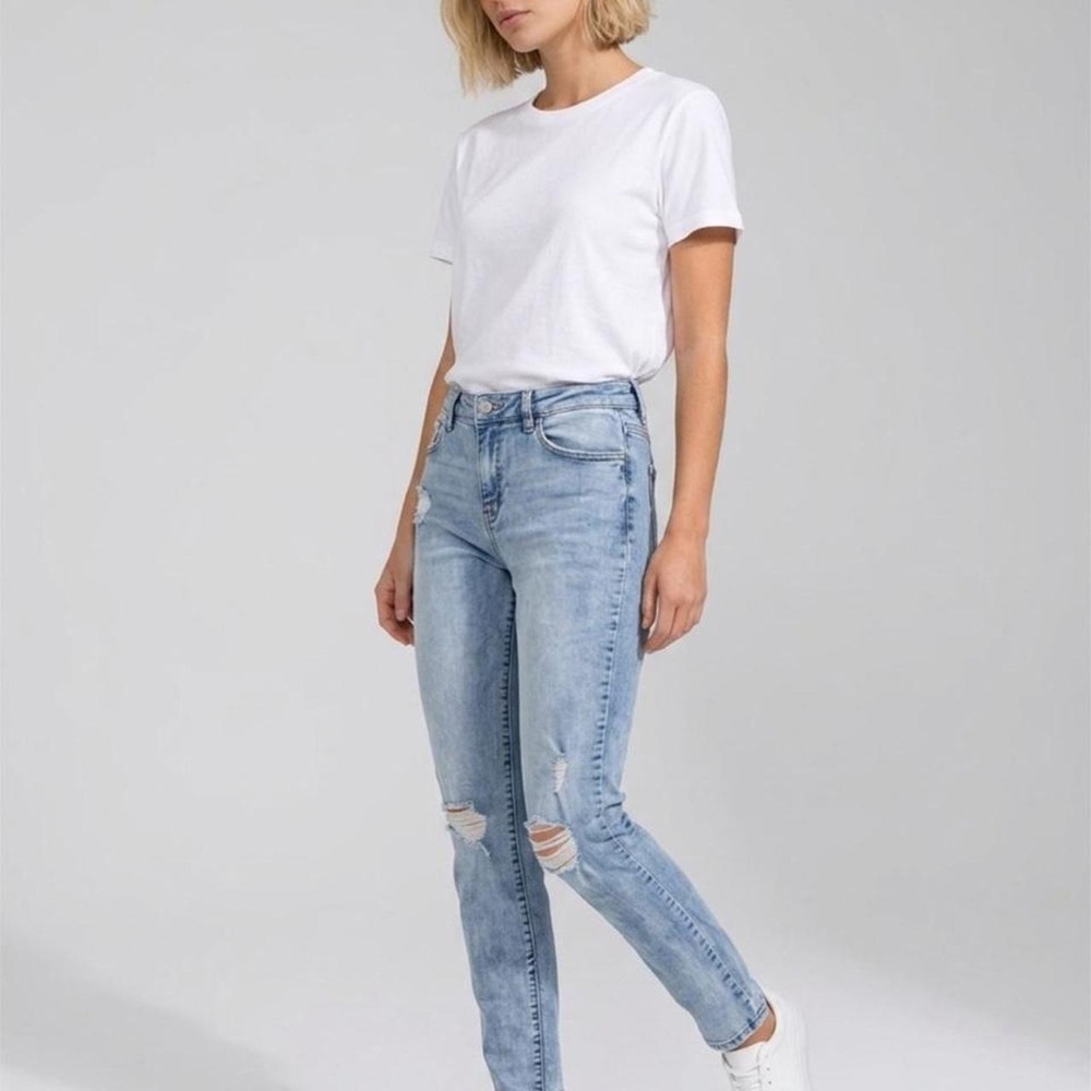 Refuge Distressed Skinny Jeans Size 10